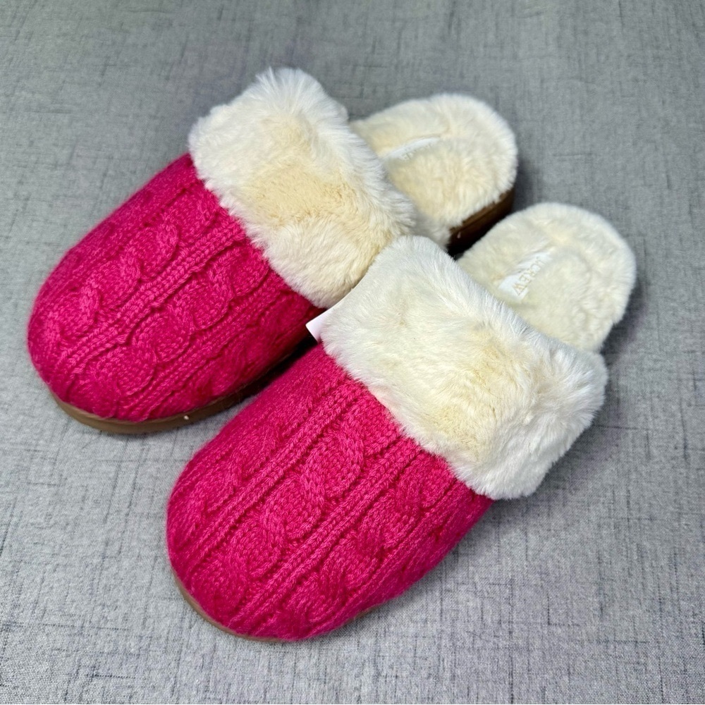 J. Crew Pink Cable Knit Fur Slippers 7 8 9 NWT - Picture 5 of 16